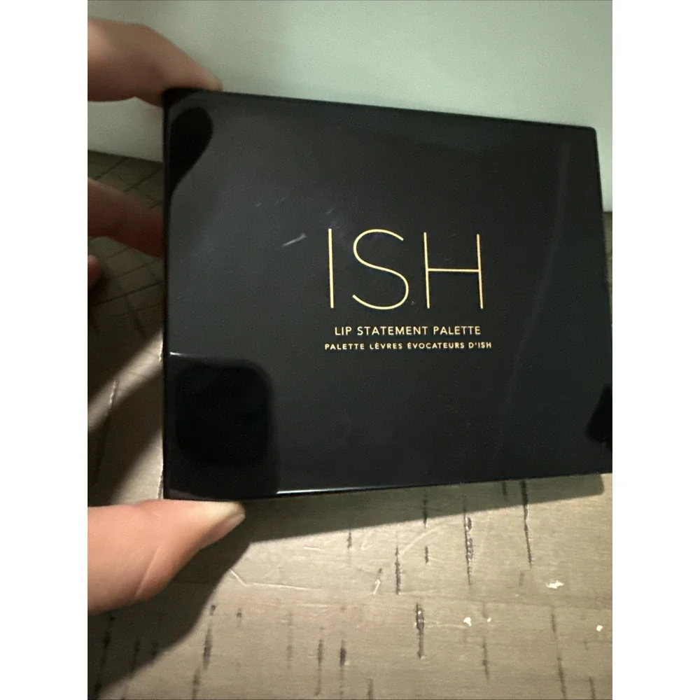 ISH Beauty Lip Statement Palette - 12 Intensely Pigmented Shades -‎ 12g/ 0.48oz